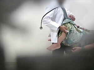 Telugu Andhra doctor satisfying sexual desire from a patient lady