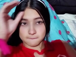 La mejor vaquera con el coño apretado lo hace correrse dentro ( CASERO REAL)