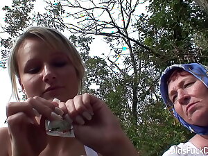 Hot blonde Samantha Jolie fucked wide of old grandpa and grandma